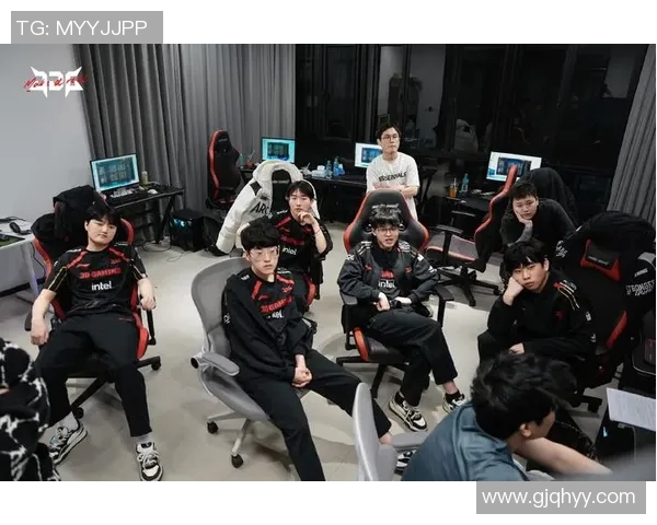 电竞新闻职业联赛中JDG耐力表现分析与未来发展潜力探讨